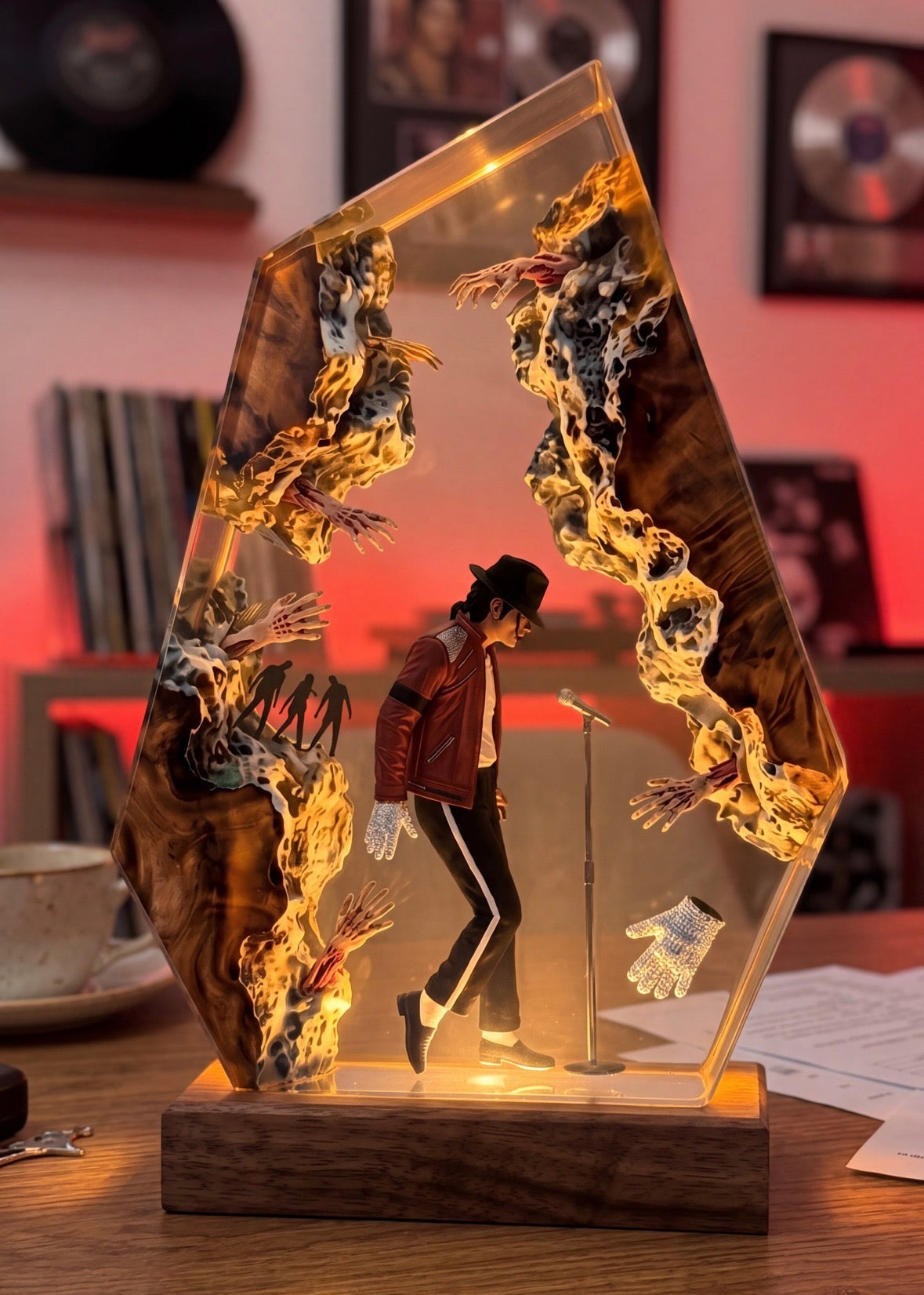 "King Of Pop" Lamp